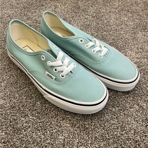 Vans Women's Aqua Canvas Sneakers NWOB size 6.5